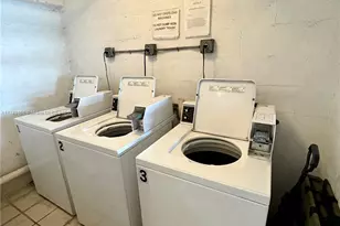 1420 Pennsylvania Ave, Miami Beach, FL 33139 - Photo 29