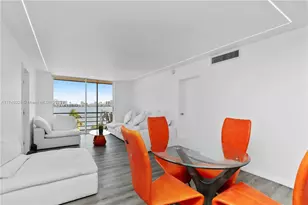 2821 NE 163th St, North Miami Beach, FL 33160 - Photo 3