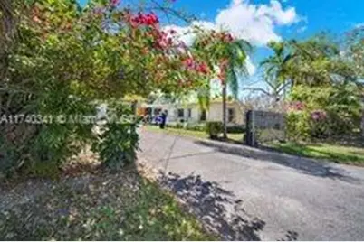 11624 SW 93rd St, Miami, FL 33176 - Photo 7