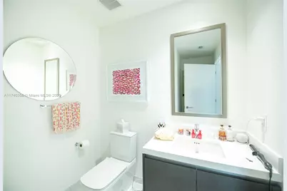 851 NE 1st Ave #811, Miami, FL 33132 - Photo 13