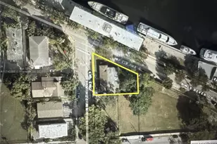 325 NW 7th Ave, Miami, FL 33128 - Photo 3