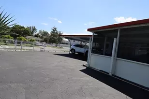 141 McArthur Pkwy, Pembroke Pines, FL 33024 - Photo 13