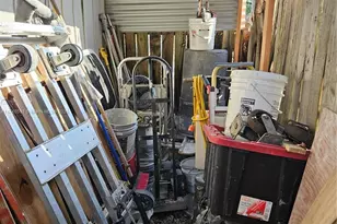 1260 NW 4th St, Miami, FL 33125 - Photo 17