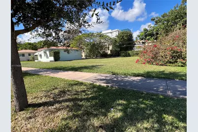 25 Sevilla Ave, Coral Gables, FL 33134 - Photo 1