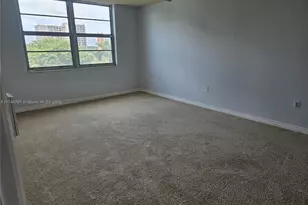 2801 NE 183rd St, Aventura, FL 33160 - Photo 35