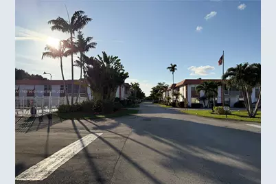 3550 NW 8th Ave #513, Pompano Beach, FL 33064 - Photo 21