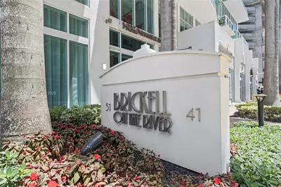 41 SE 5th St #802, Miami, FL 33131 - Photo 1