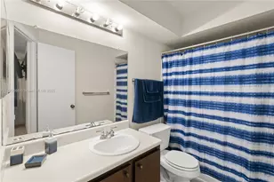 2866 S University Dr, Davie, FL 33328 - Photo 9