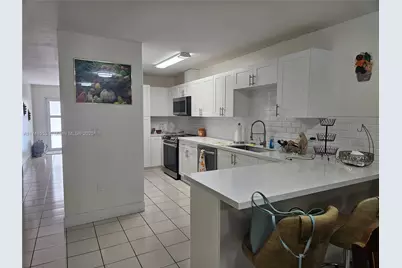 [Address not provided], Hialeah, FL 33012 - Photo 3