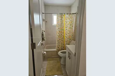 [Address not provided], Hialeah, FL 33012 - Photo 15