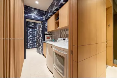 3581 E Glencoe St #301, Miami, FL 33133 - Photo 21