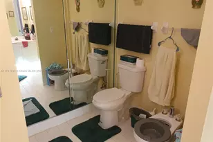 9755 NW 52nd St, Doral, FL 33178 - Photo 7