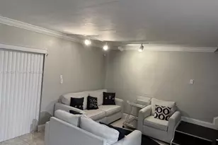 9050 NW 28th St, Coral Springs, FL 33065 - Photo 13