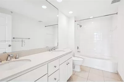 2000 N Bayshore Dr #304, Miami, FL 33137 - Photo 25