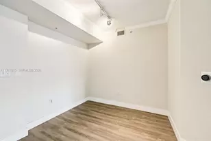 2000 N Bayshore Dr, Miami, FL 33137 - Photo 13