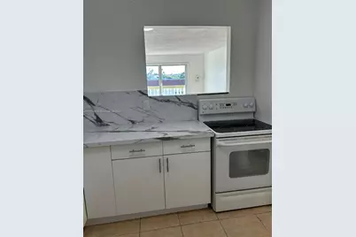 15201 NE 6th Ave #C302, Miami, FL 33162 - Photo 9