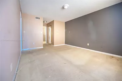 9740 W McNab Rd #111, Tamarac, FL 33321 - Photo 17