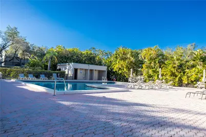 9740 W McNab Rd #111, Tamarac, FL 33321 - Photo 27