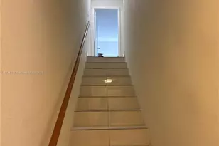 10806 N Kendall Dr, Miami, FL 33176 - Photo 9