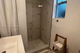 830 W 40th St, Miami Beach, FL 33140 - Photo 35