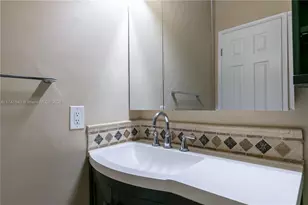 3131 S Ocean Dr, Hallandale Beach, FL 33009 - Photo 11