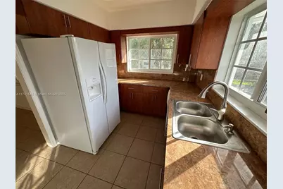 4995 Ponce De Leon /1050 Sistina Avenue, Coral Gables, FL 33146 - Photo 59