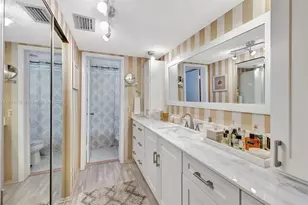 4000 NW 44th Ave, Lauderdale Lakes, FL 33319 - Photo 19