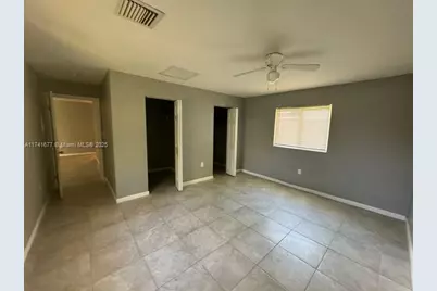 2951 NW 8th St, Fort Lauderdale, FL 33311 - Photo 9