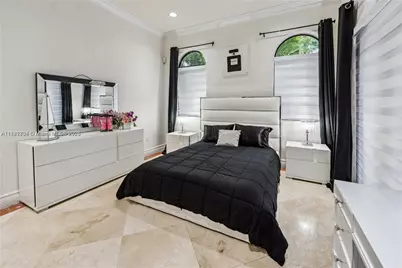 8200 NW 163rd St, Miami Lakes, FL 33016 - Photo 37