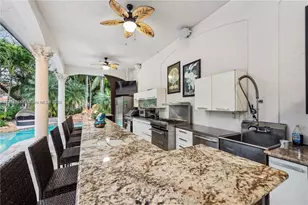 8200 NW 163rd St, Miami Lakes, FL 33016 - Photo 57