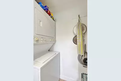 6080 NW 44th St #401, Lauderhill, FL 33319 - Photo 13