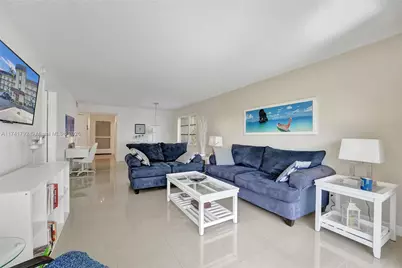6080 NW 44th St #401, Lauderhill, FL 33319 - Photo 27
