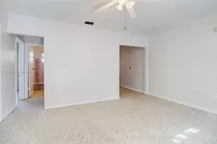 21 NW 32nd Ct, Miami, FL 33125 - Photo 19