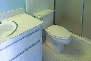 1700 NE 105th St, Miami Shores, FL 33138 - Photo 21