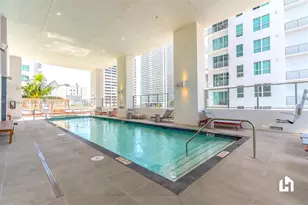 227 NE 2nd St, Miami, FL 33132 - Photo 25