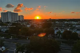 800 Parkview Dr, Hallandale Beach, FL 33009 - Photo 35