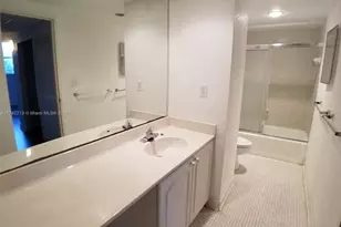 4001 S Ocean Dr, Hallandale Beach, FL 33019 - Photo 19