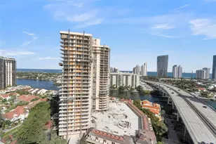 19400 Turnberry Way, Aventura, FL 33180 - Photo 47