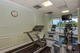 3180 S Ocean Dr, Hallandale Beach, FL 33009 - Photo 17