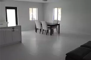 1819 NE 182nd St, North Miami Beach, FL 33162 - Photo 15