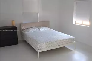 1819 NE 182nd St, North Miami Beach, FL 33162 - Photo 21