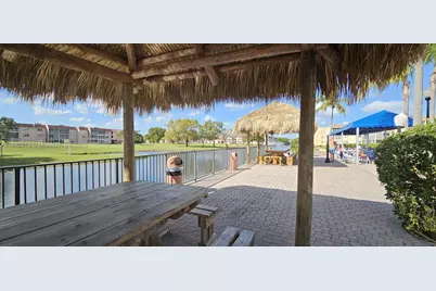 9380 Sunrise Lakes Blvd #103, Sunrise, FL 33322 - Photo 23