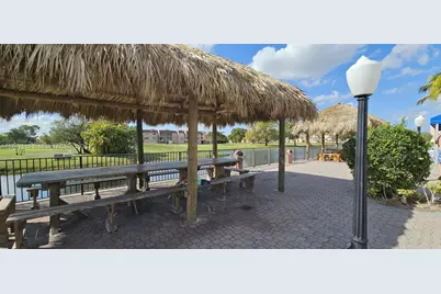 9380 Sunrise Lakes Blvd #103, Sunrise, FL 33322 - Photo 25