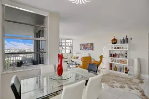 18011 Biscayne Blvd, Aventura, FL 33160 - Photo 9