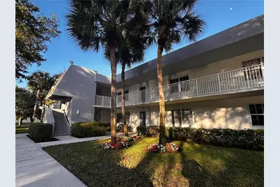 4261 W Palm Aire Dr #207, Pompano Beach, FL 33069 - Photo 1
