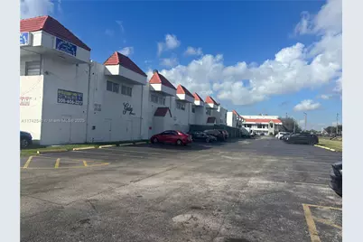 10550 NW 77 Ct #204, Hialeah Gardens, FL 33016 - Photo 5