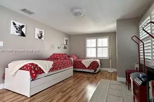 160 4th St, Naples, FL 34113 - Photo 19