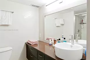 427 Golden Isles Dr, Hallandale Beach, FL 33009 - Photo 21