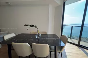 398 NE 5th St, Miami, FL 33132 - Photo 11