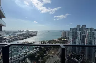 398 NE 5th St, Miami, FL 33132 - Photo 19